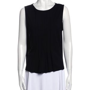 Piazza Sempioni Pleated Accent Top